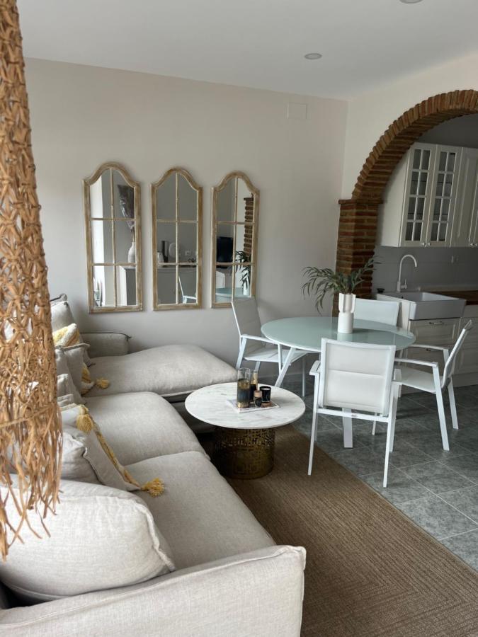 Appartement Aan Boulevard En Zwembad Ситио-де-Калаонда Экстерьер фото